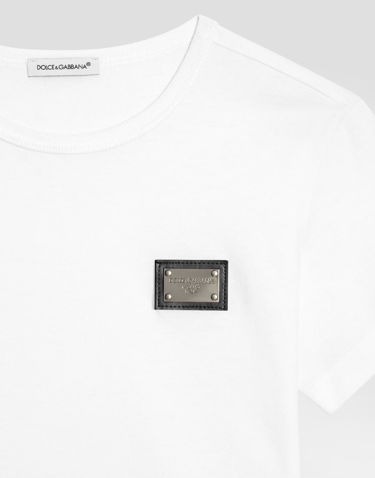 Dolce & Gabbana Kids Dziecięcy T-shirt jersey z metalową plakietką logo - 3