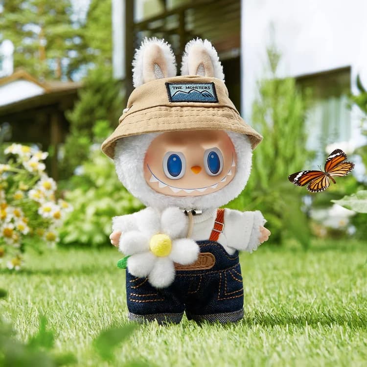 POP MART The Monsters Fall in Wild Series Vinyl Plush Doll Pendant – Zawieszka Labubu Podróżnik - 4