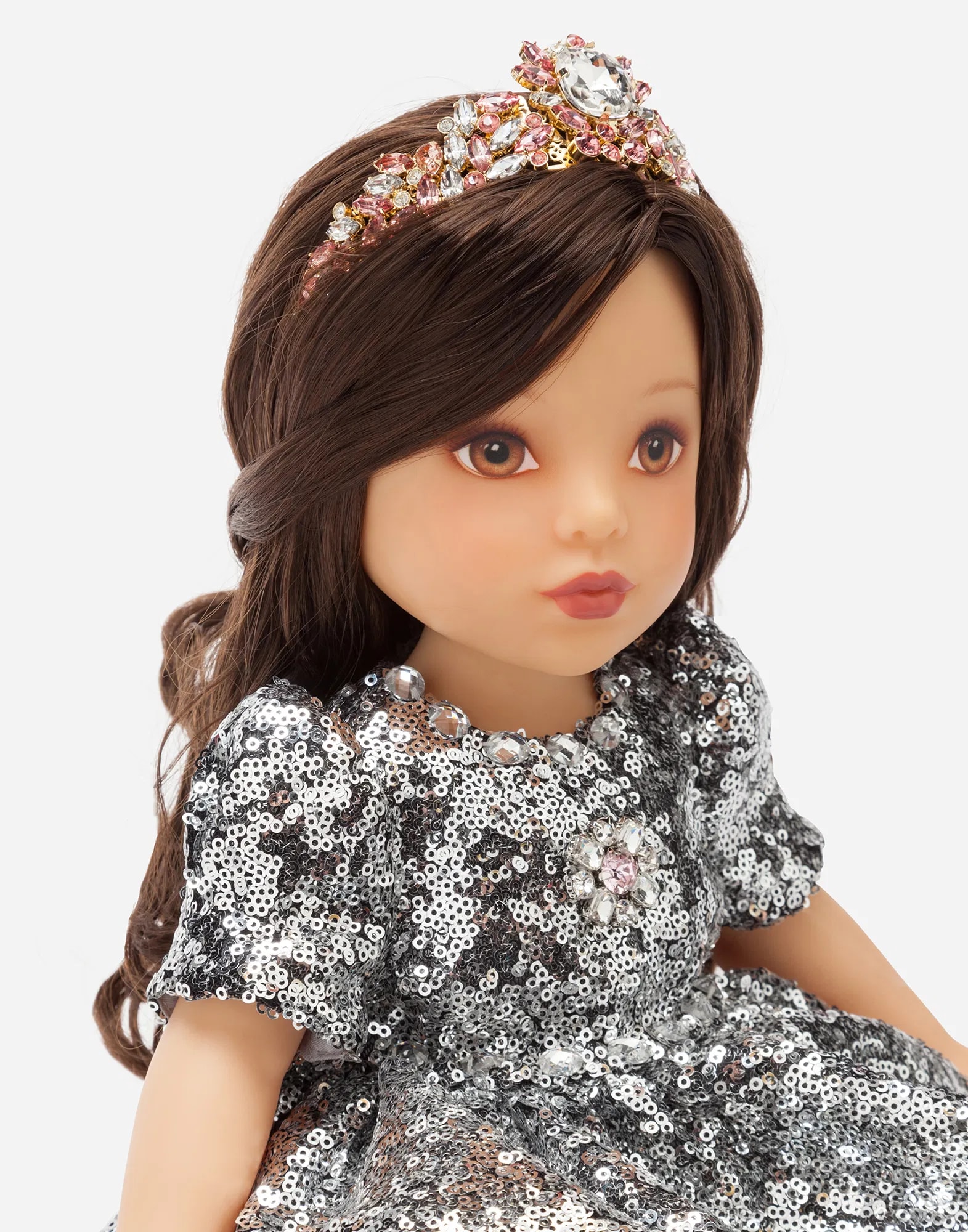 Лялька Dolce&Gabbana Kids у сукні з паєтками